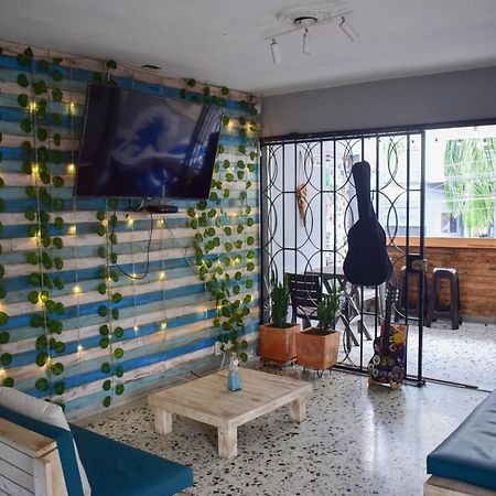 Key West Hostel Medellin Ngoại thất bức ảnh