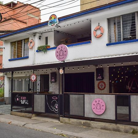 Key West Hostel Medellin Ngoại thất bức ảnh