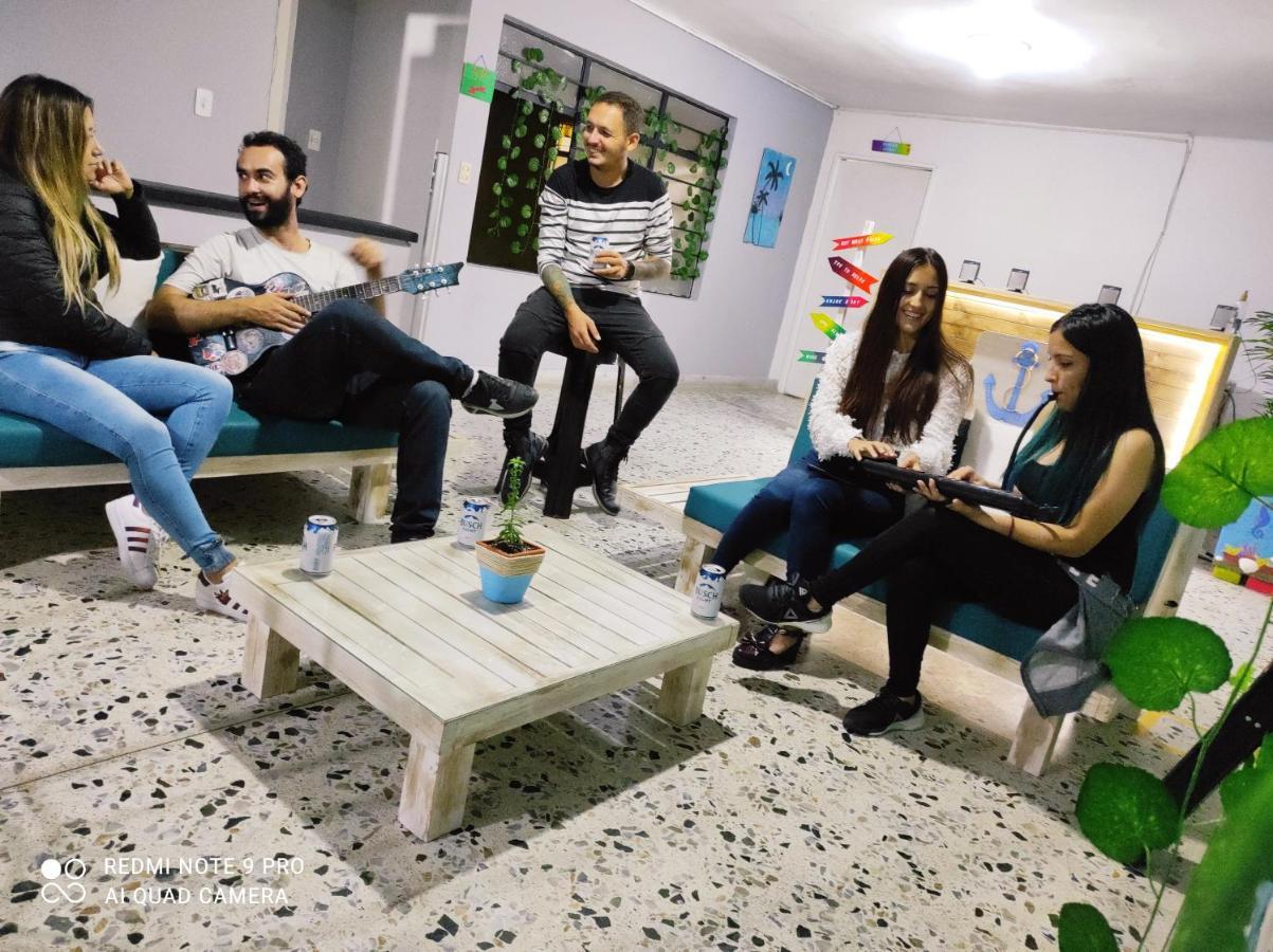 Key West Hostel Medellin Ngoại thất bức ảnh