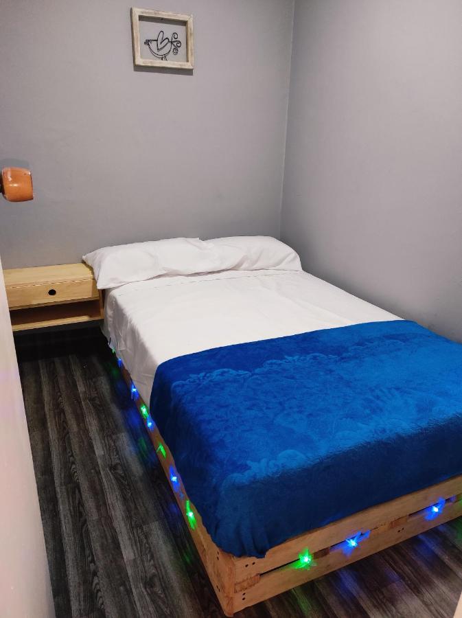 Key West Hostel Medellin Ngoại thất bức ảnh
