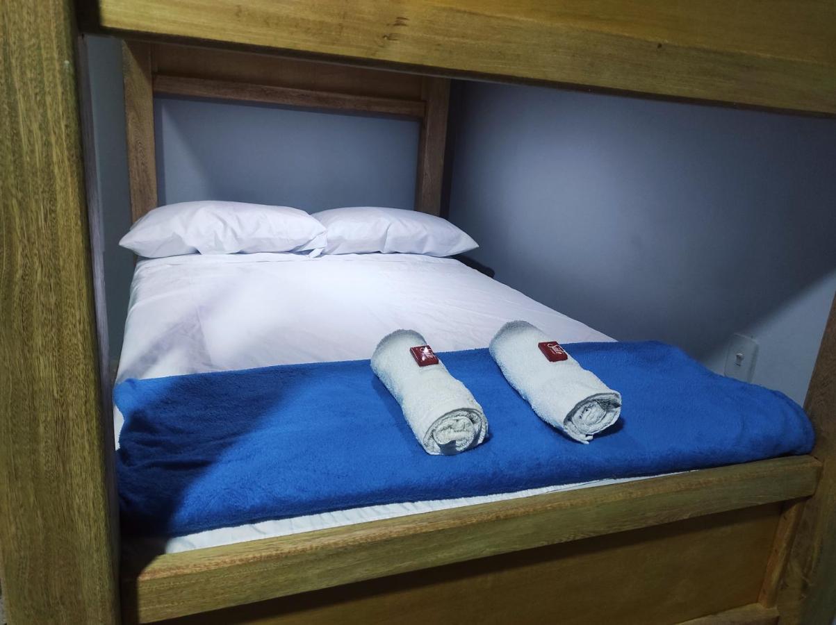 Key West Hostel Medellin Ngoại thất bức ảnh