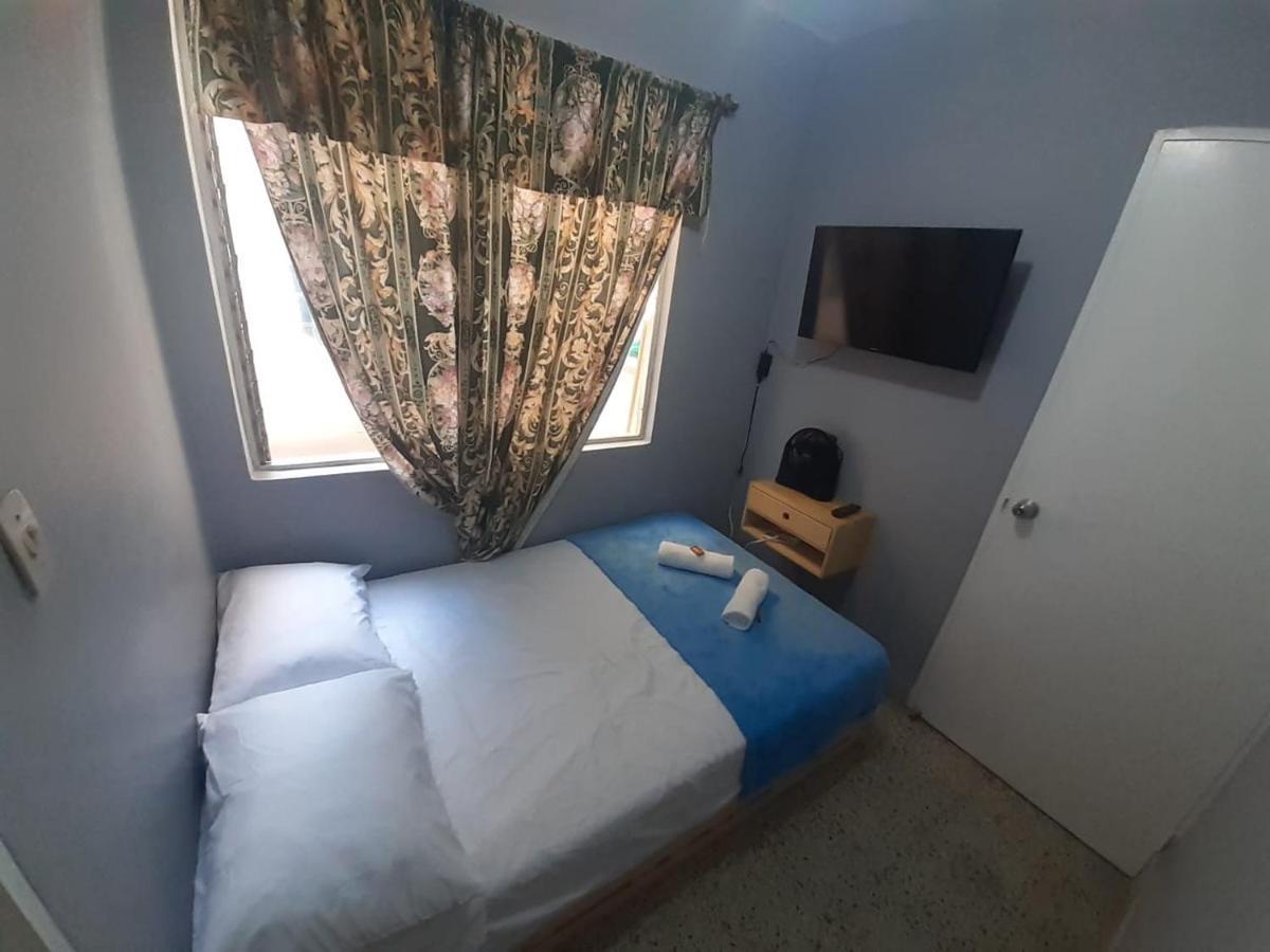 Key West Hostel Medellin Ngoại thất bức ảnh