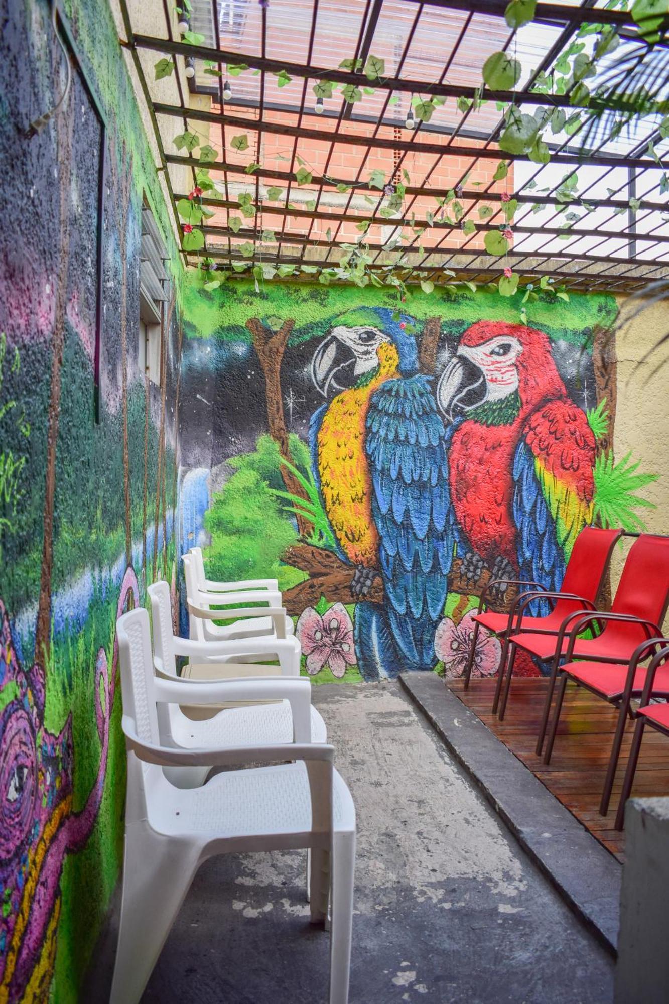 Key West Hostel Medellin Ngoại thất bức ảnh